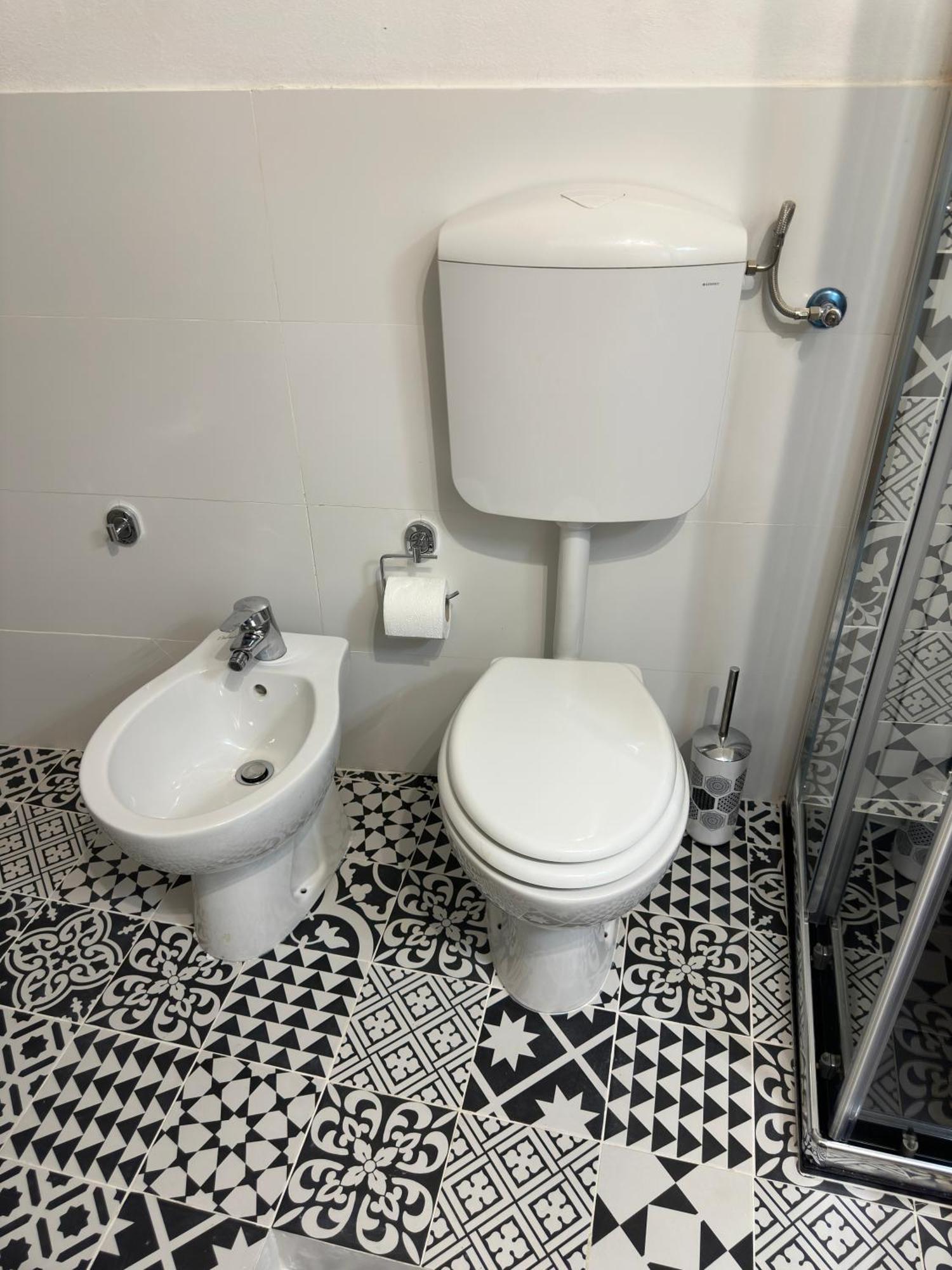 F&F Appartments Иглесиас Экстерьер фото