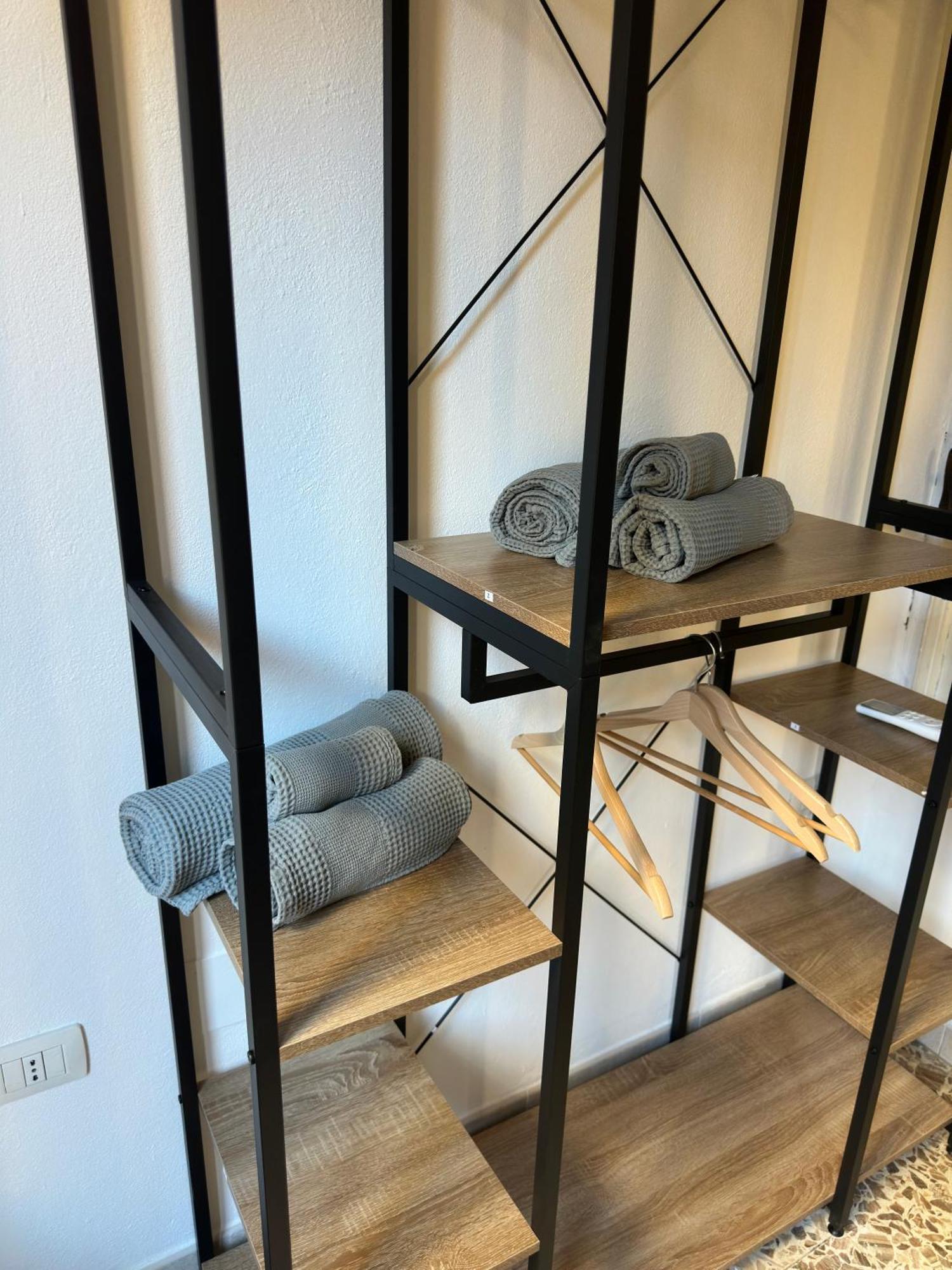 F&F Appartments Иглесиас Экстерьер фото